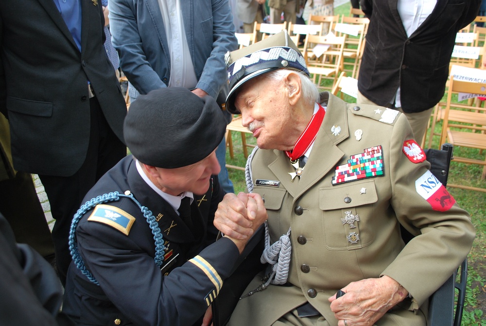 Area Support Group Poland Participates in the Warsaw Uprising 75th Anniversary Celebration in Poznan, Poland