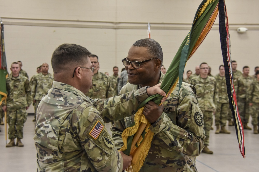 Passing the unit colors to the new commander