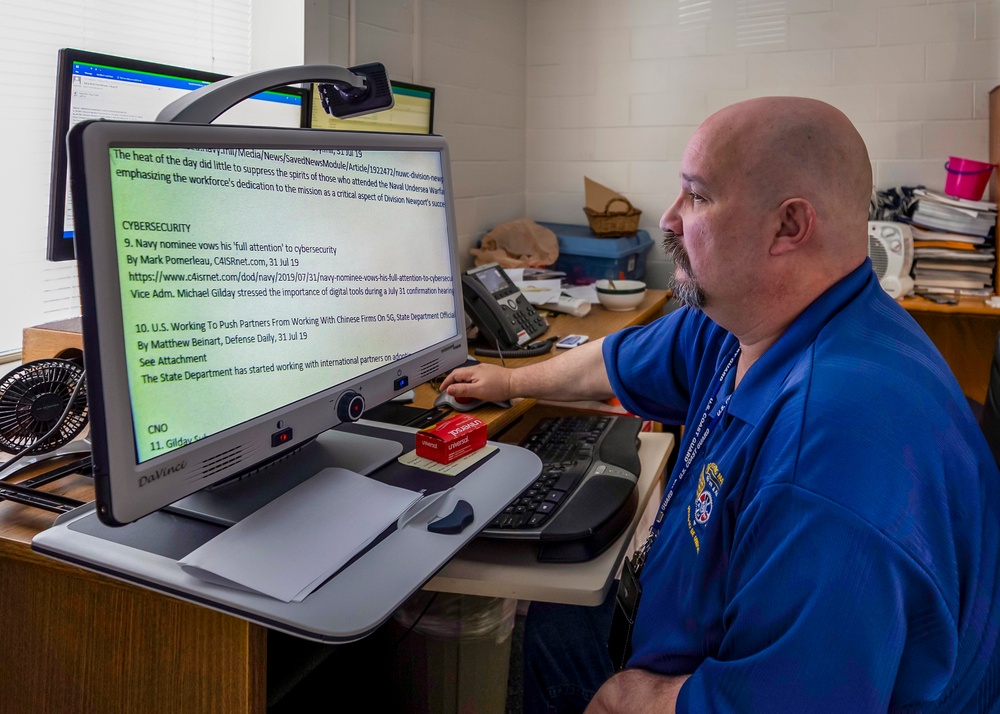 Reasonable Accomodation Program Keeps Federal Workers on the Team