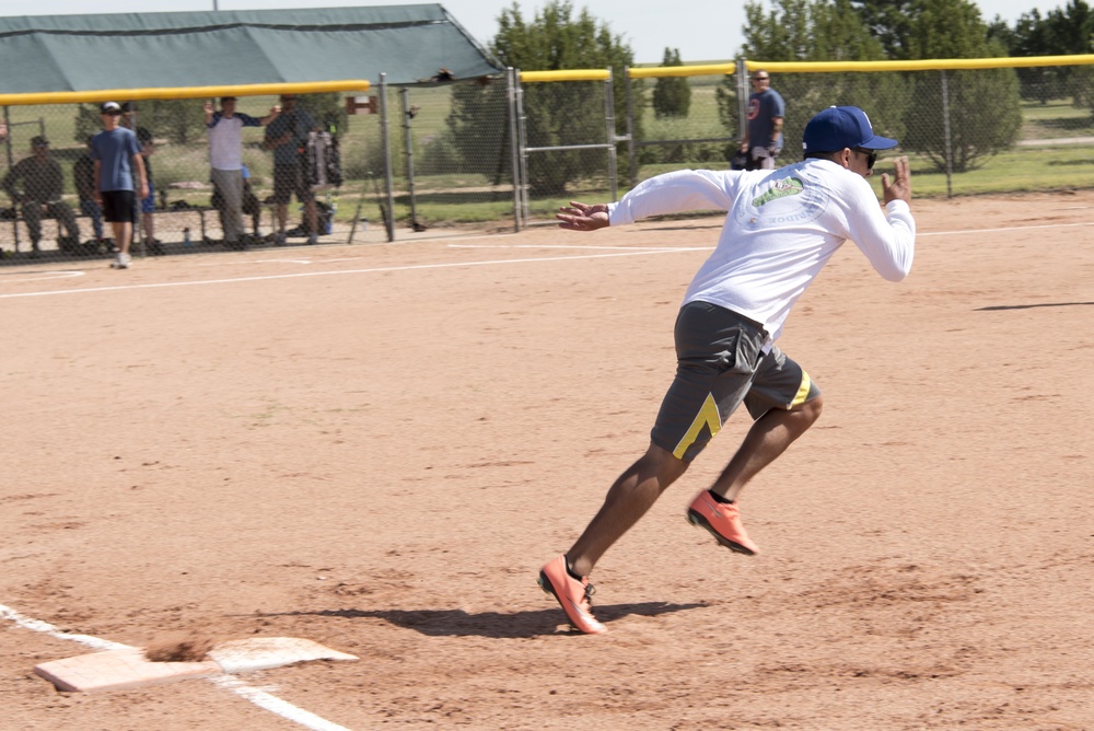 4SOPS defeats 1SOPS during intramural softball championships 4SOPS defeats 1SOPS during intramural softball championships