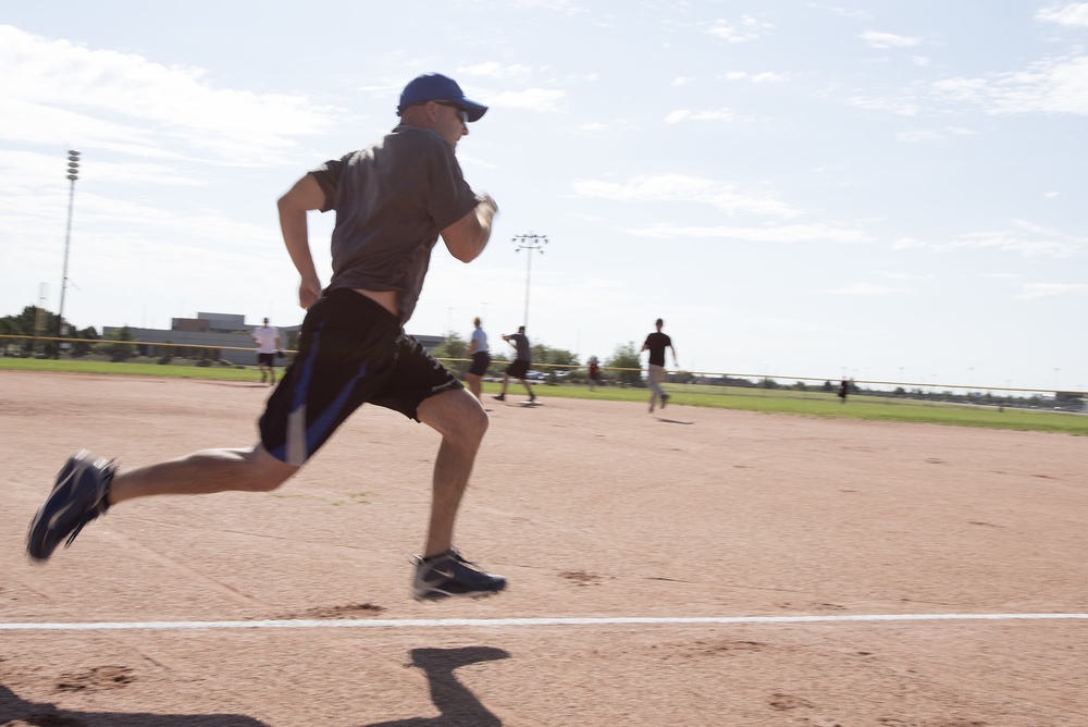 4SOPS defeats 1SOPS during intramural softball championships 4SOPS defeats 1SOPS during intramural softball championships