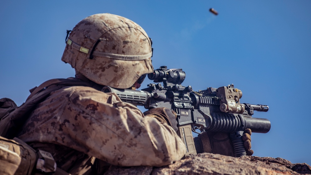 Reserve Marines with 1/25 Attack Range 400