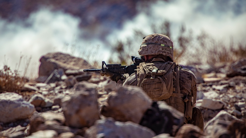 Reserve Marines with 1/25 Attack Range 400