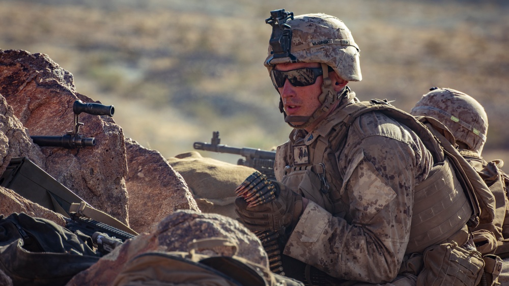 Reserve Marines with 1/25 Attack Range 400