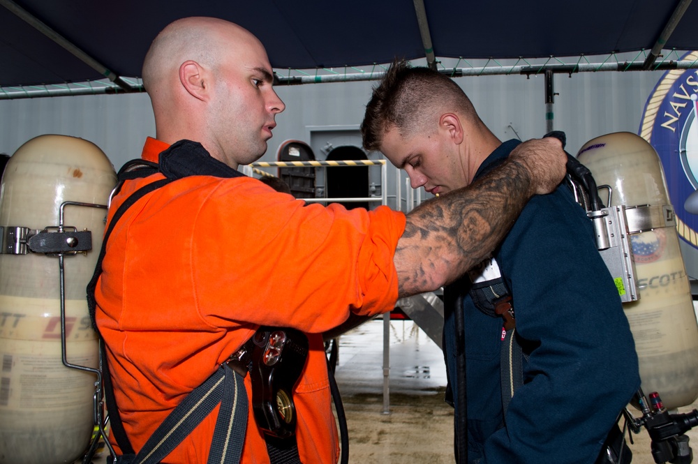 Sailors Conduct Submarine Firefighting Training