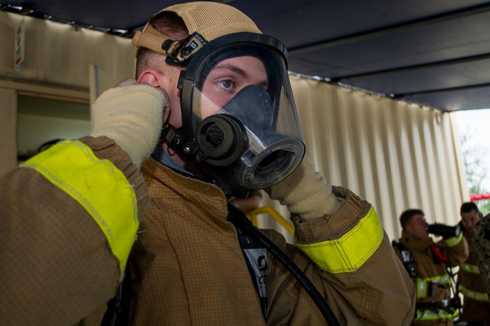 Sailors Conduct Submarine Firefighting Training