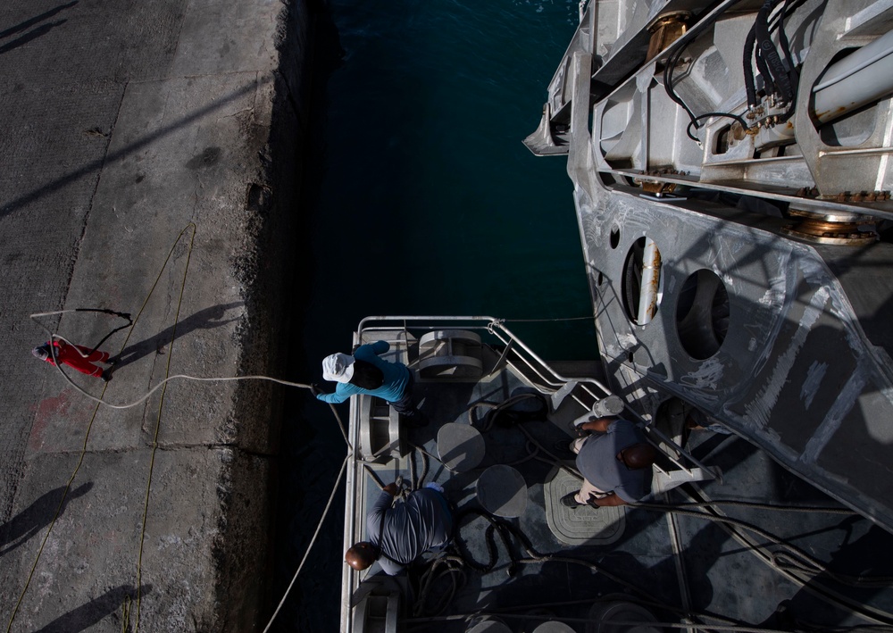 USNS Carson City Arrives in Mindelo, Cabo Verde