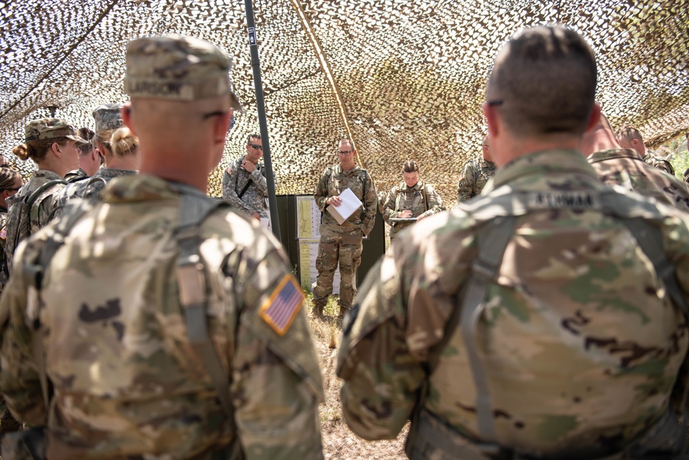 MNNG Soldier Briefs 134th BSB on Logistic Operations at XCTC 19-06