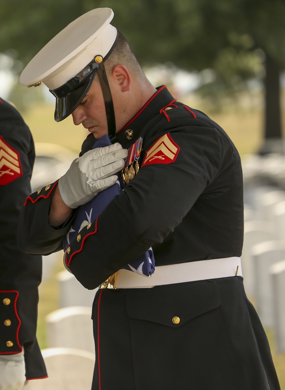 Marines escort the casket of Maj. Gen. Ronald L. Beckwith