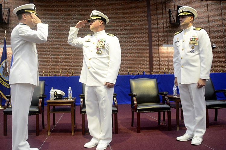 Navy Recruiting District Richmond Holds Change of Command Ceremony