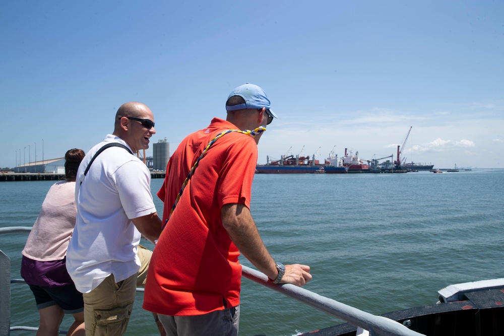 Navigational Aid Tugboat Trip