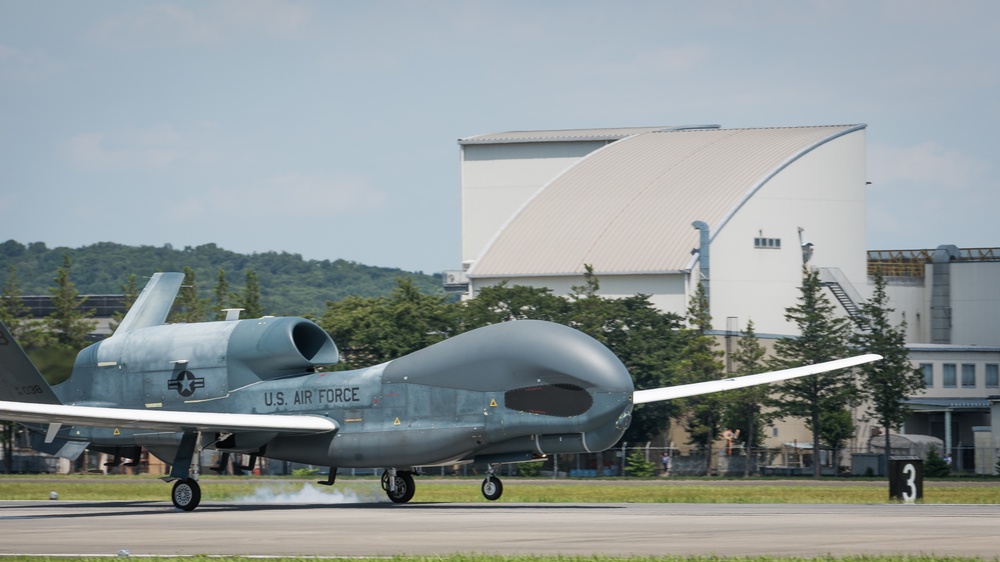 RQ-4 Global Hawk arrives at Yokota Air Base