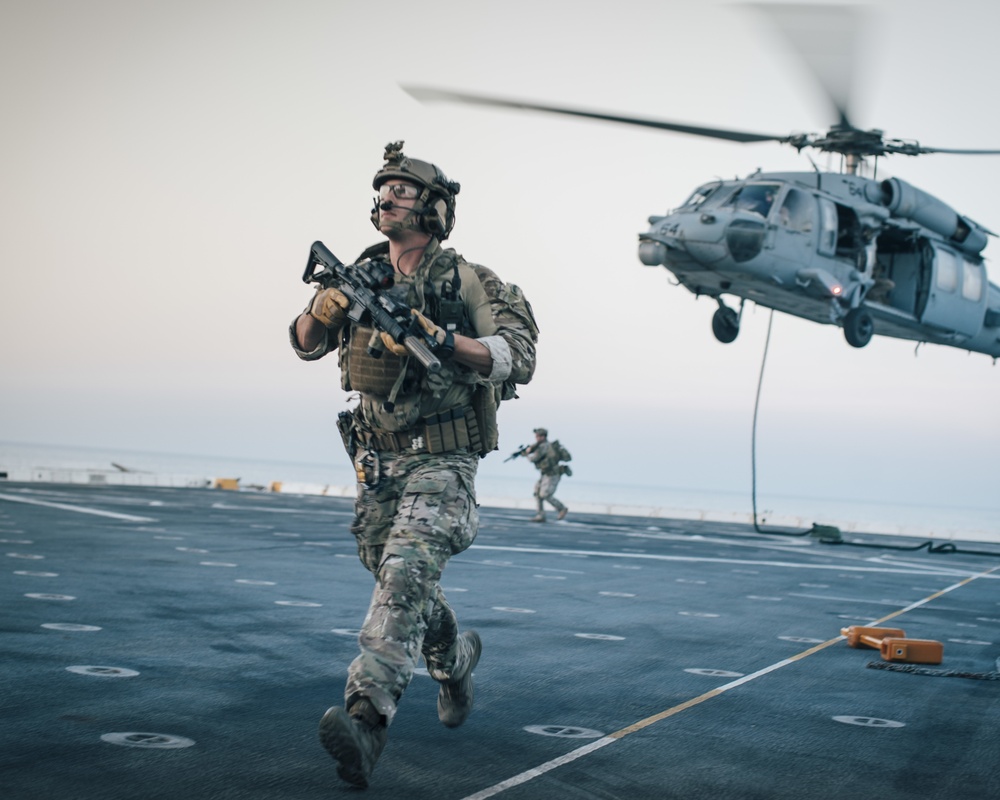 MRF/MSRT Joint VBSS training aboard JPM