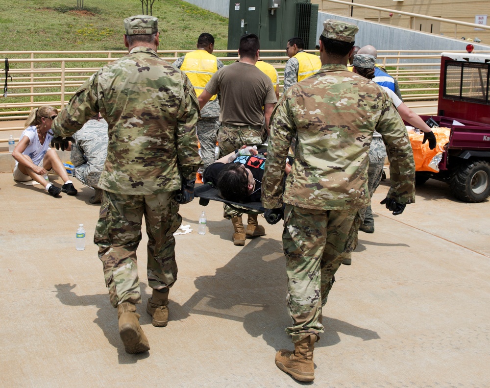 DVIDS - News - Medics train for rapid response