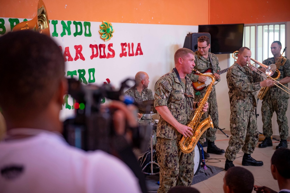 U.S. Navy Band Holds Performance in Mindelo