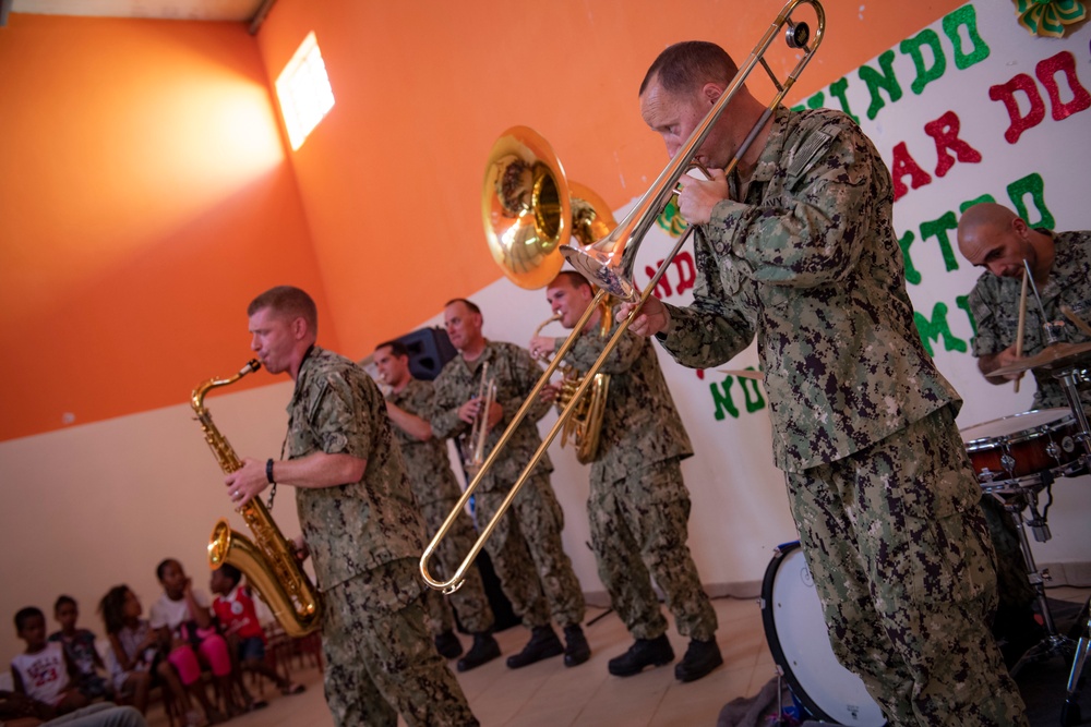 U.S. Navy Band Holds Performance in Mindelo