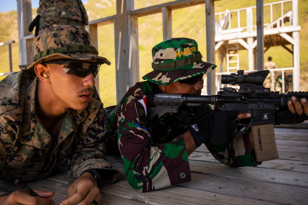 U.S. Marines Training with KOMAR