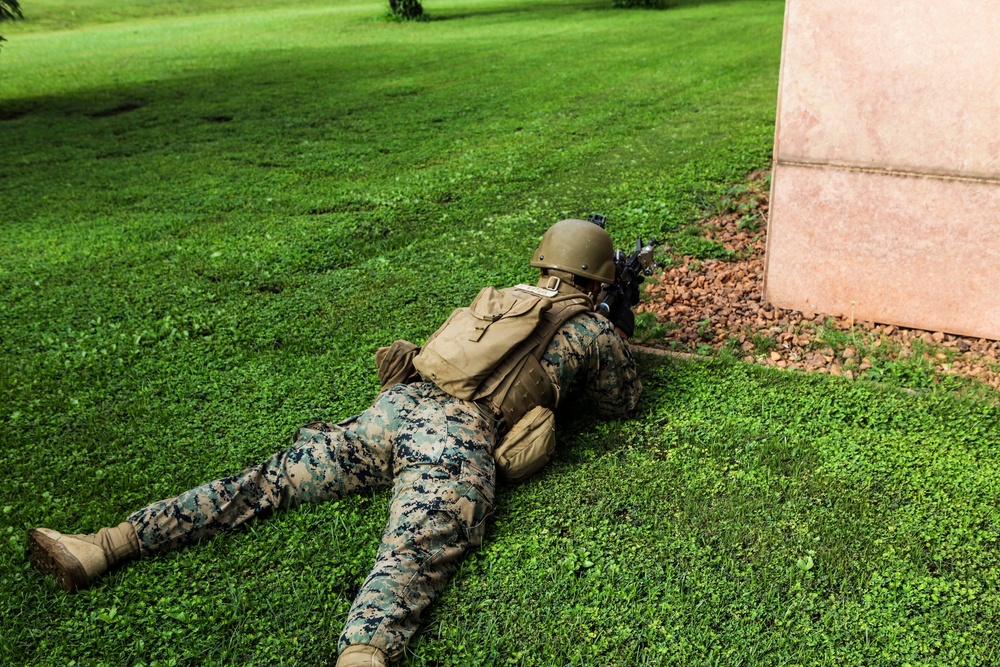 SPMAGTF-CR-AF Rehearses Embassy-reinforcement in Mali