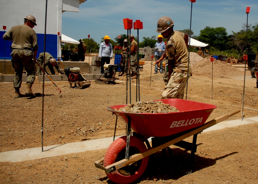 U.S. Navy Builds School for Indigenous Colombians