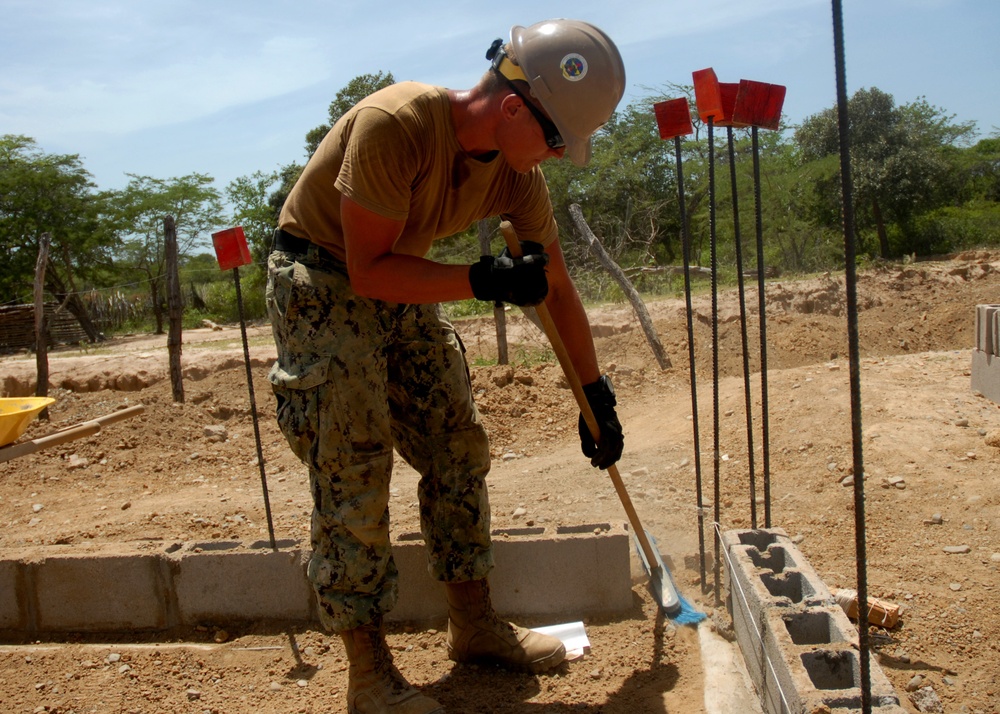 U.S. Navy Builds School for Indigenous Colombians