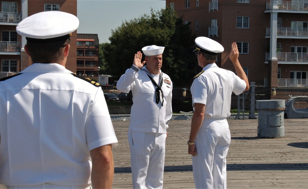 Naval Museum hosts a re-enlistment ceremony