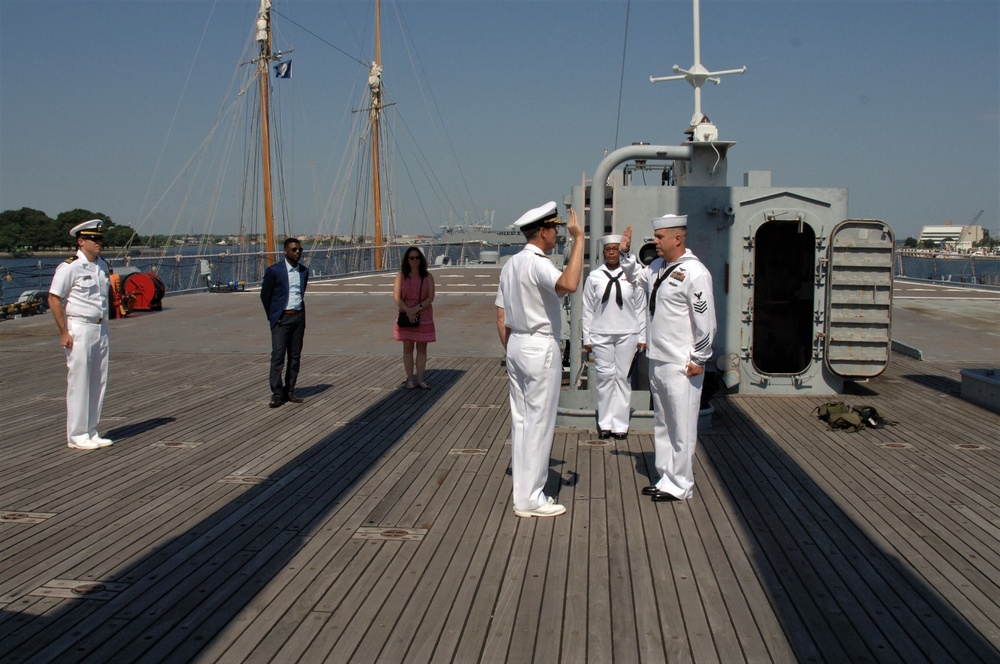 Naval Museum hosts a re-enlistment ceremony