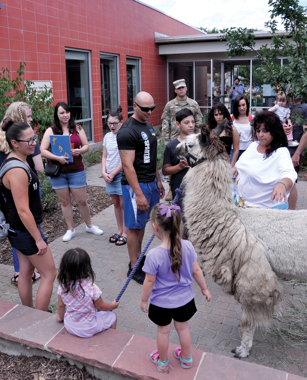 Kids learn from animals: Library doubles as ‘zoo’