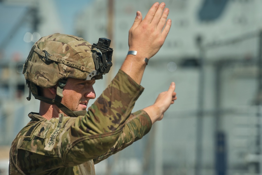 Exercise Dragon Lifeline provides joint force, rapid deployment training