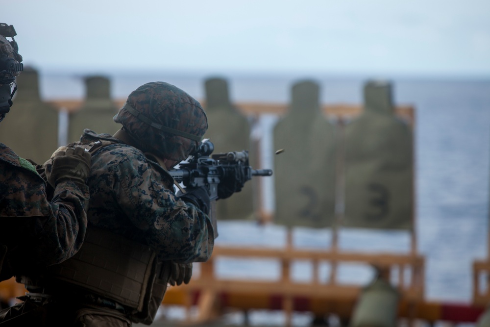 31st MEU Marines conduct fast-rope, live-fire training aboard USS Wasp