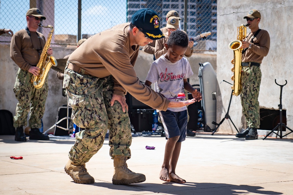 Sailors Conduct Community Relations