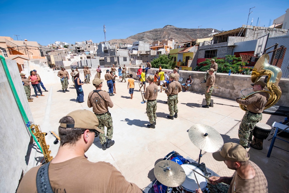 Sailors Conduct Community Relations