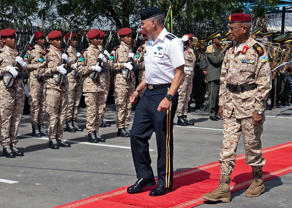 New AFRICOM Commander visits Djibouti