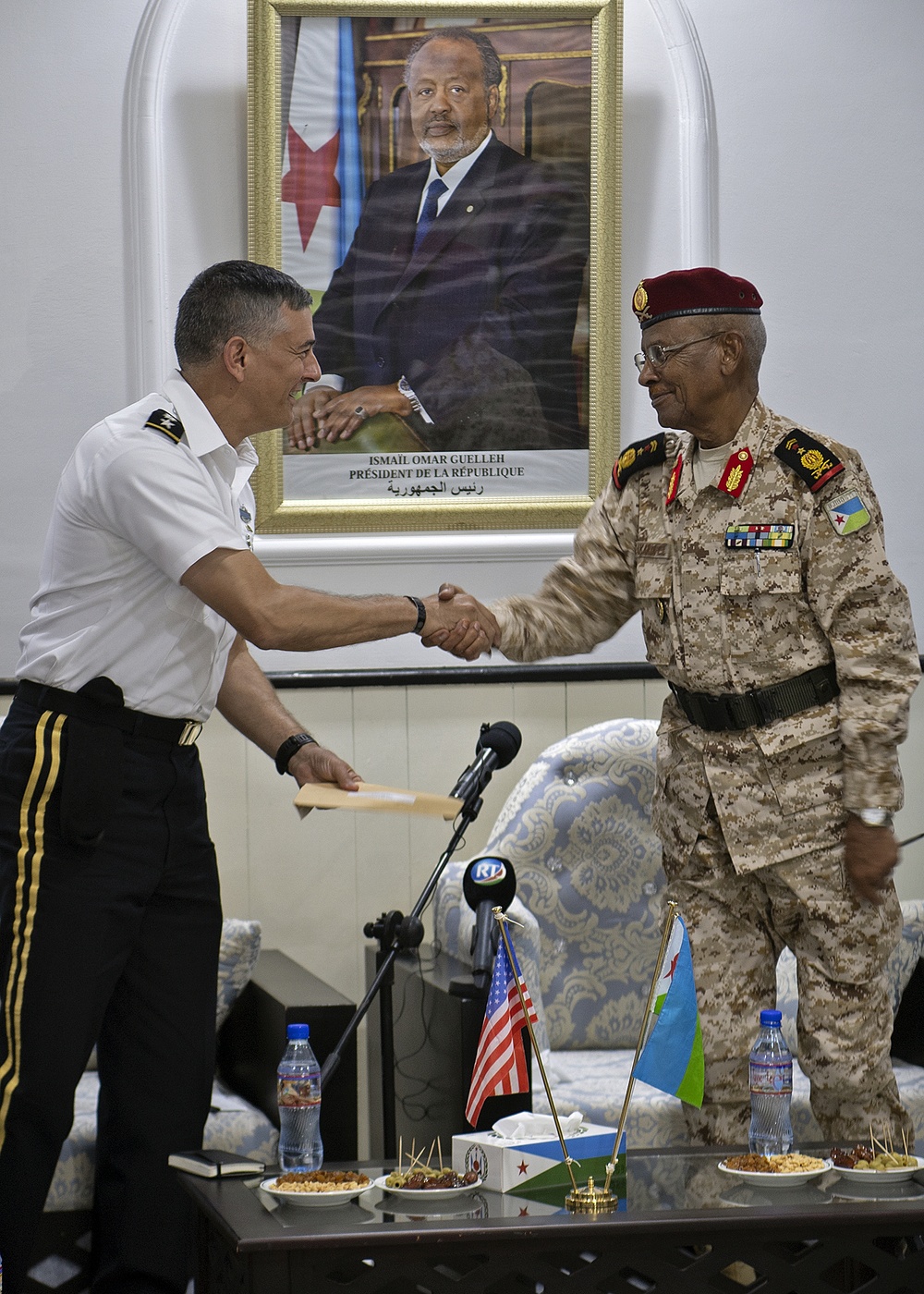 New AFRICOM Commander visits Djibouti