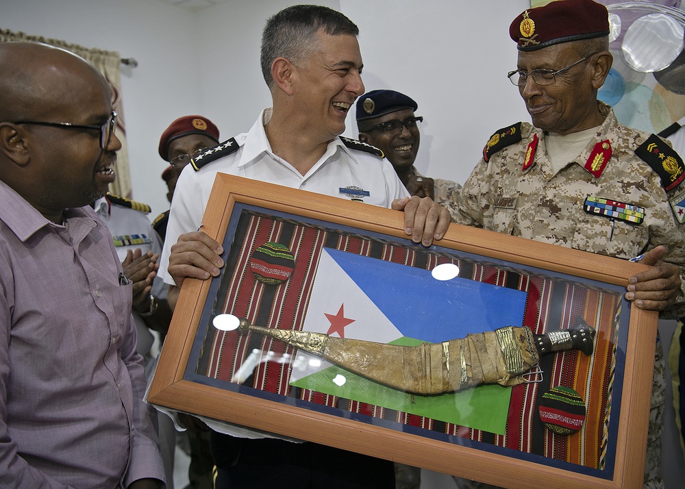 New AFRICOM Commander visits Djibouti