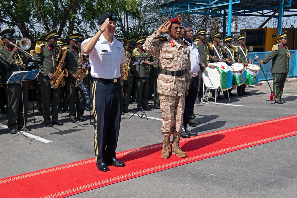 New AFRICOM Commander visits Djibouti