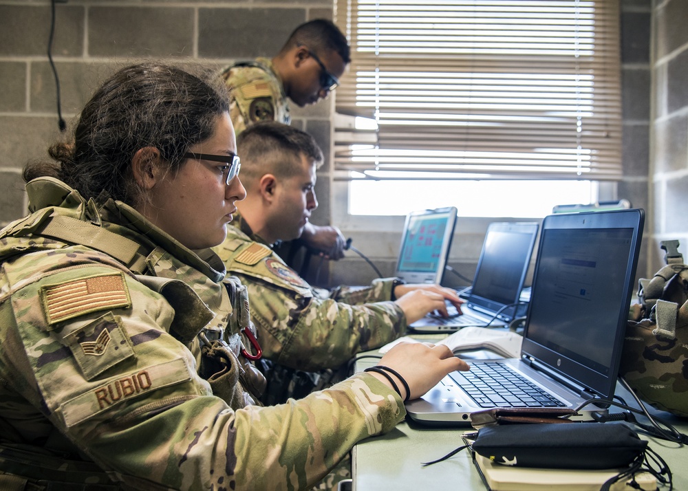 Weather Airmen train for JTF storm
