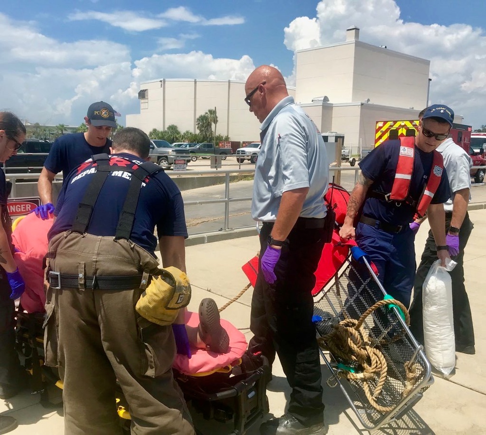 Coast Guard medevacs man offshore Panama City, Florida