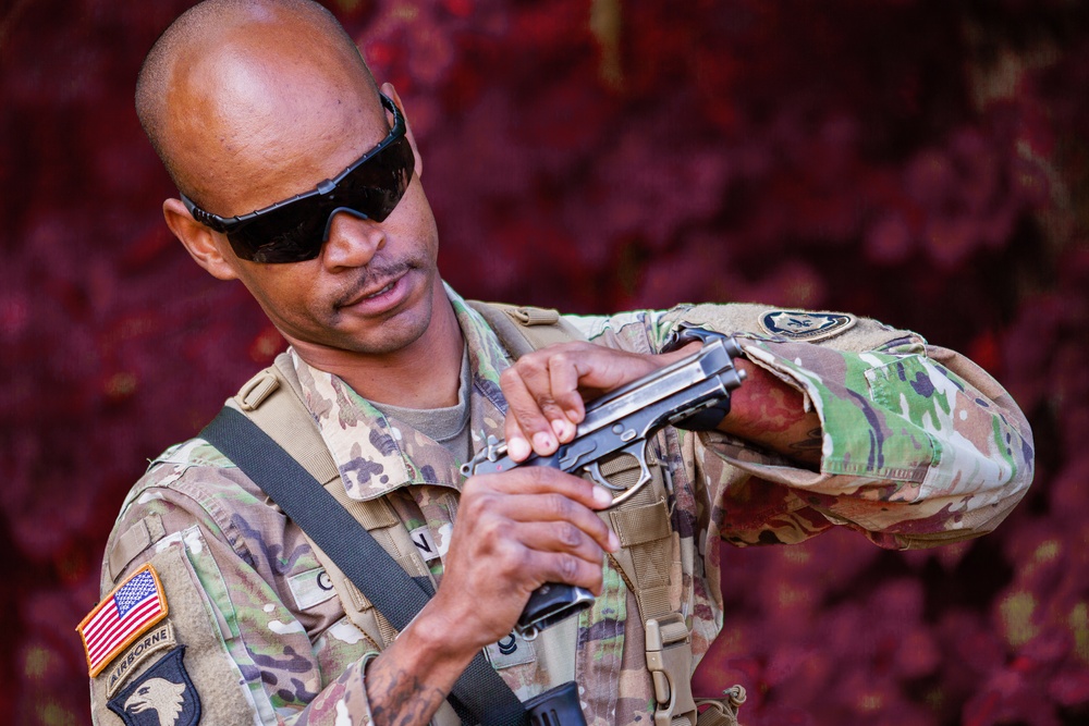 2CR Soldiers complete master marksmanship training course