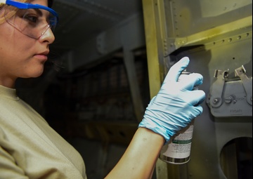 24/7 support, 24/7 response