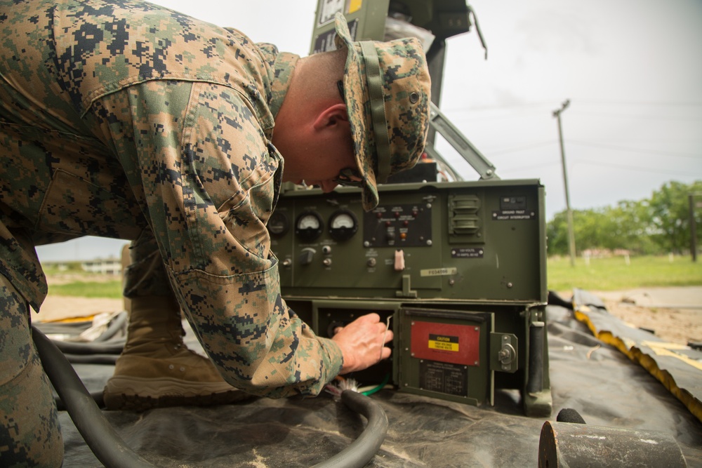 Marines purify water with partner nation service members in Honduras