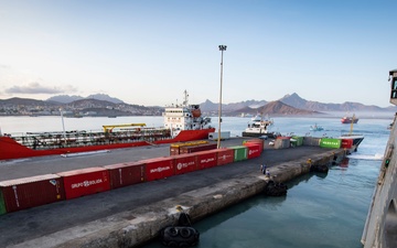 USNS Carson City Departs Mindelo, Cabo Verde