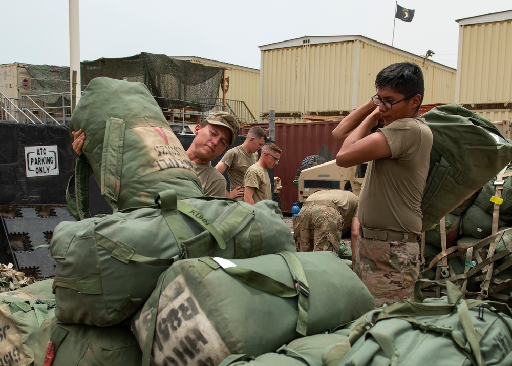 CLDJ Expeditiously Supports Soldiers in Transit