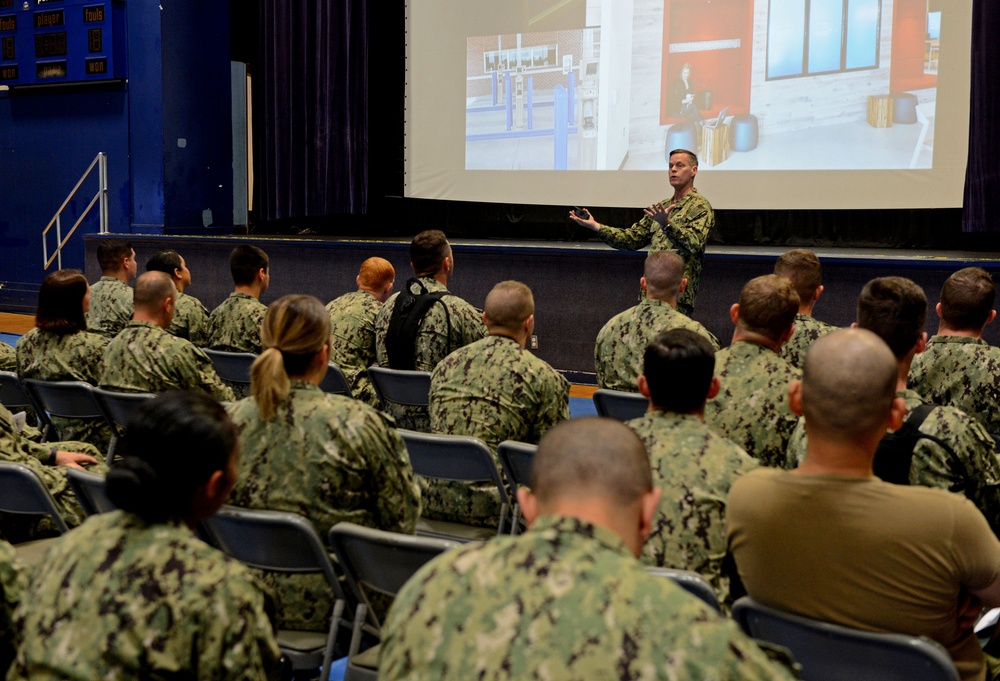 DVIDS Images MyNavyHR Career Development Symposium [Image 4 of 4]