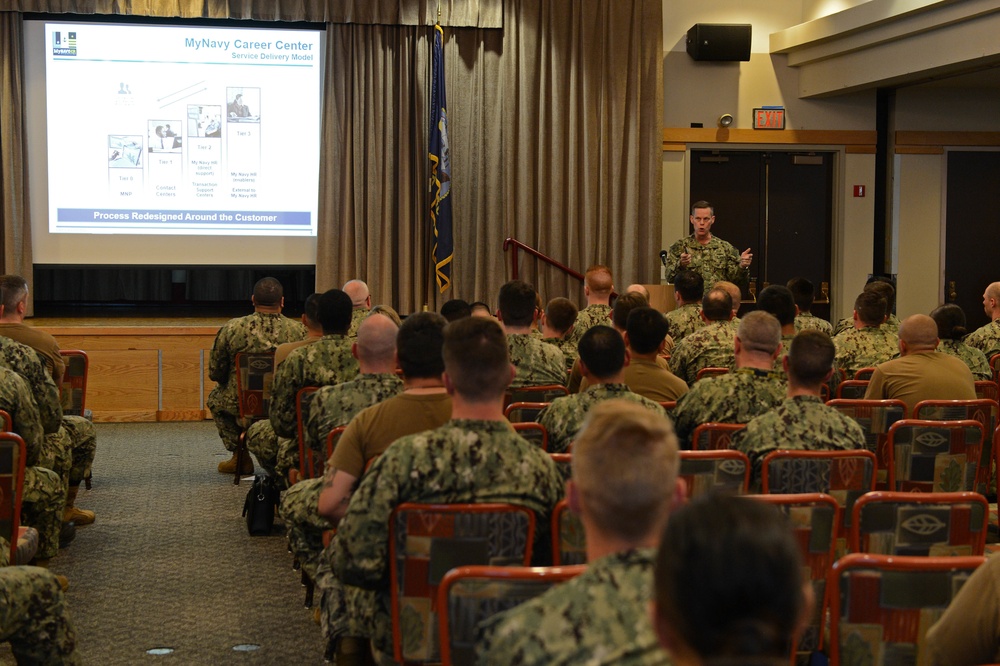 DVIDS - Images - MyNavyHR Career Development Symposium [Image 8 of 8]