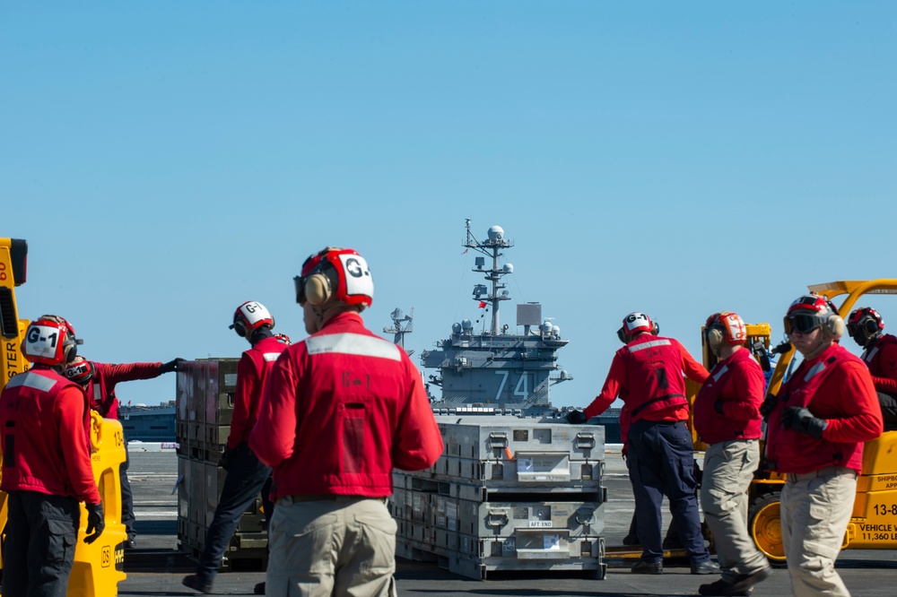 USS Dwight D. Eisenhower (CVN 69)