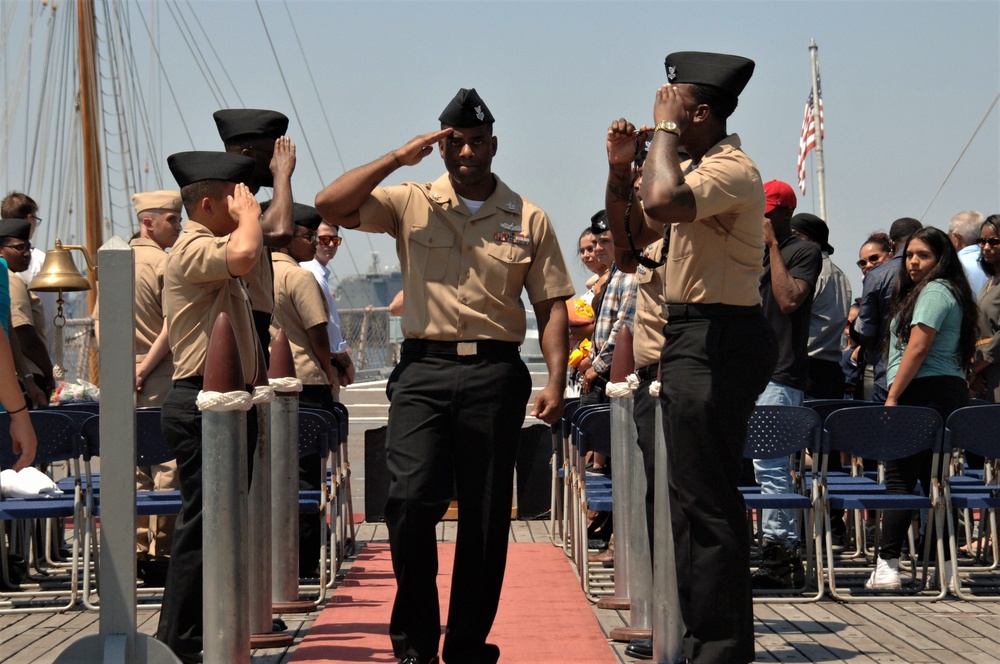 Naval Museum hosts a retirement ceremony