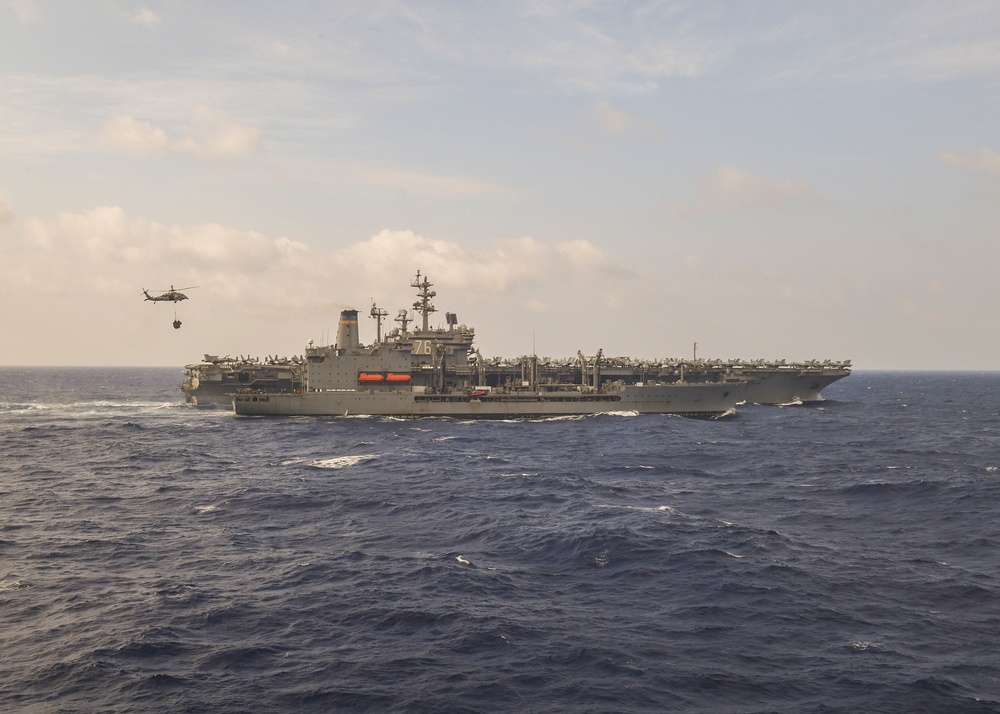 USS Antietam, USS Ronald Reagan Replenishment-at-sea