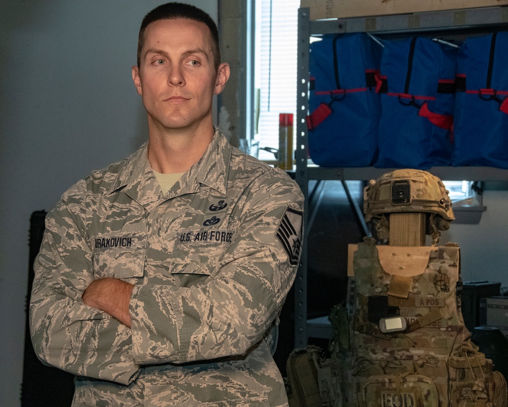 ANG’s Outstanding Senior Noncommissioned Officer of the Year: Master Sgt. Mark J. Jurakovich