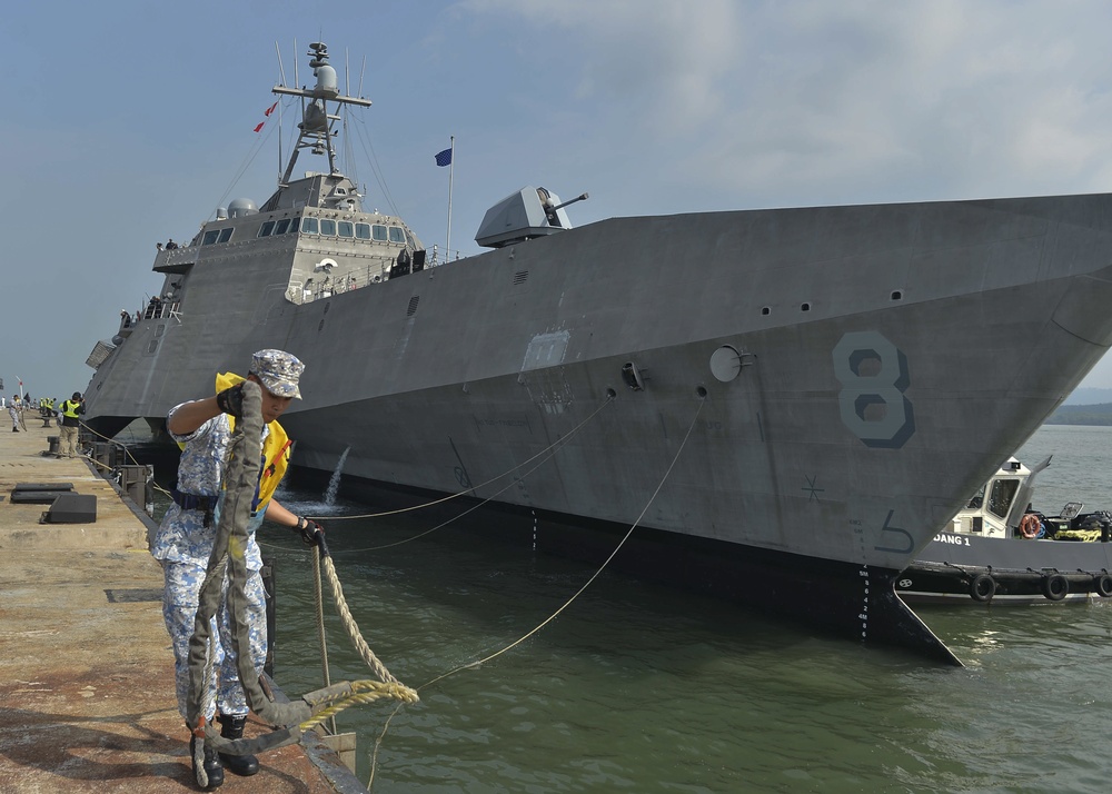 USS Montgomery Arrives in Lumut Malaysia for MTA Malaysia 2019
