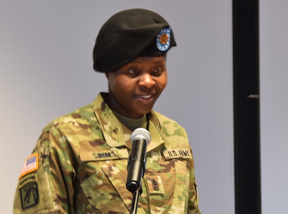 Army 1st Sgt. Natalee Simms relinquishes responsibility of Benelux HHC